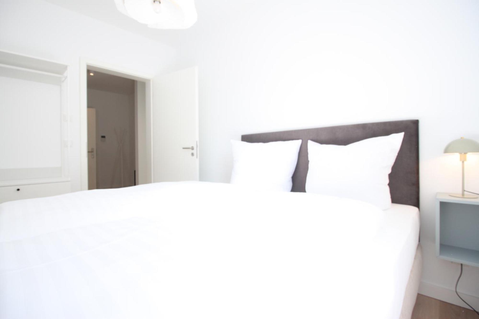 Ferienwohnung Strom Acht - Modern Frisch Inkl Stellplatz, Balkon - 200M Zum Alten Strom Rostock Zewnętrze zdjęcie
