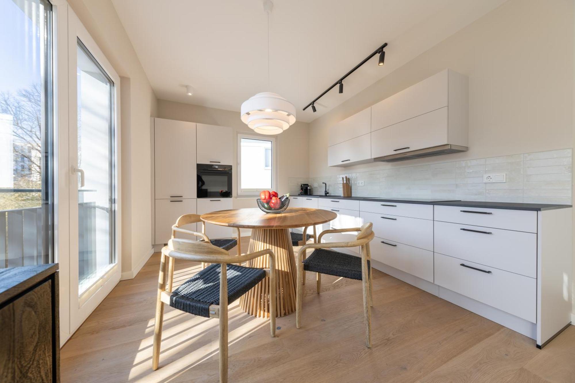 Ferienwohnung Strom Acht - Modern Frisch Inkl Stellplatz, Balkon - 200M Zum Alten Strom Rostock Zewnętrze zdjęcie